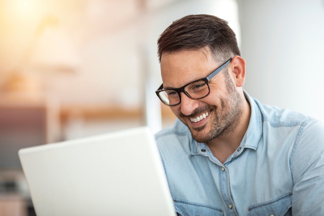 Alt Text Hero Reading man 