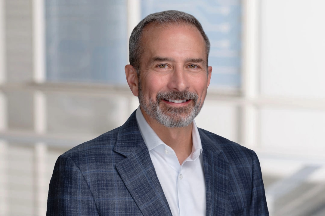 11830 Website Executive Leadership Headshots Sean